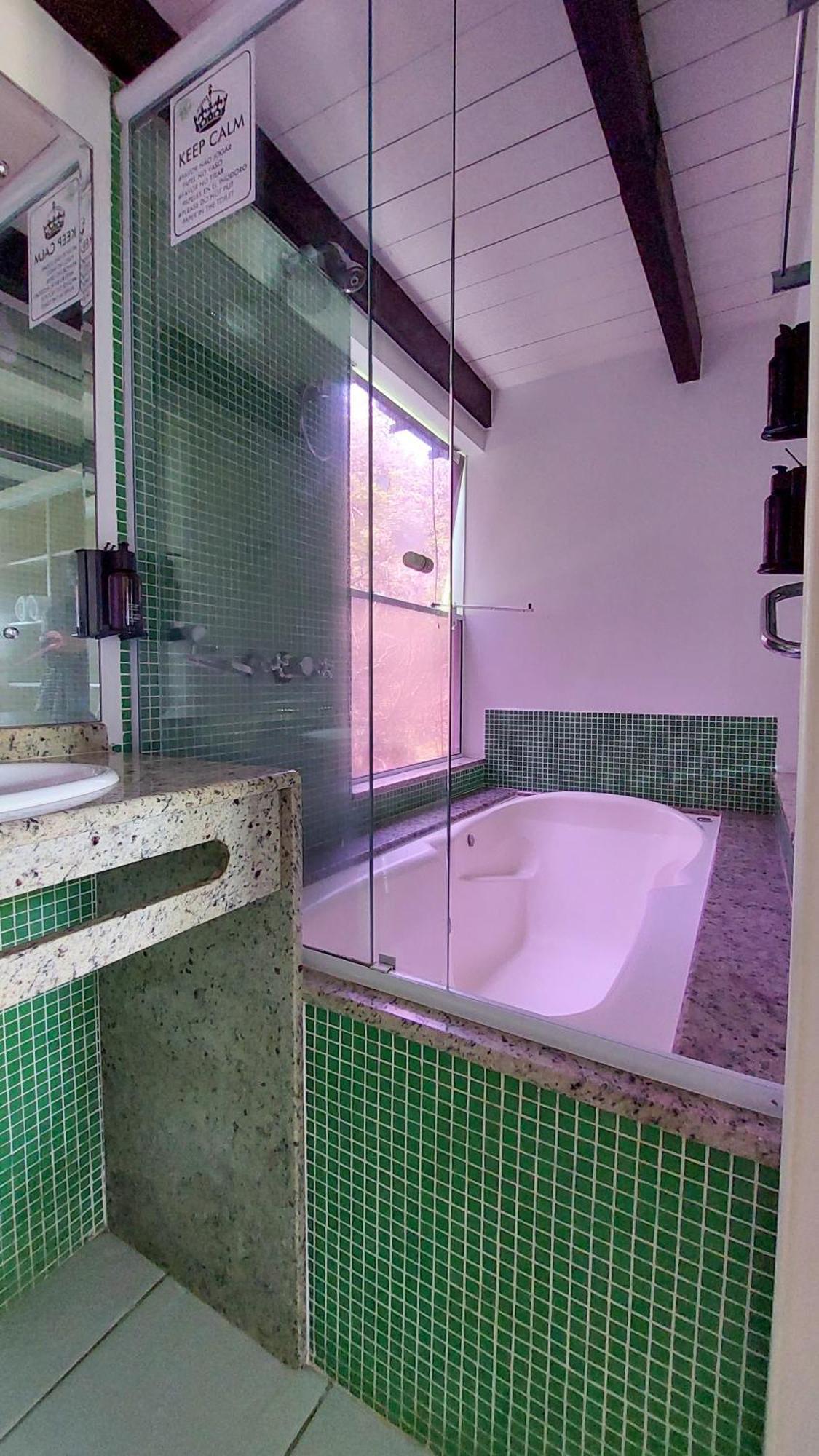 Premium Quadruple Room
